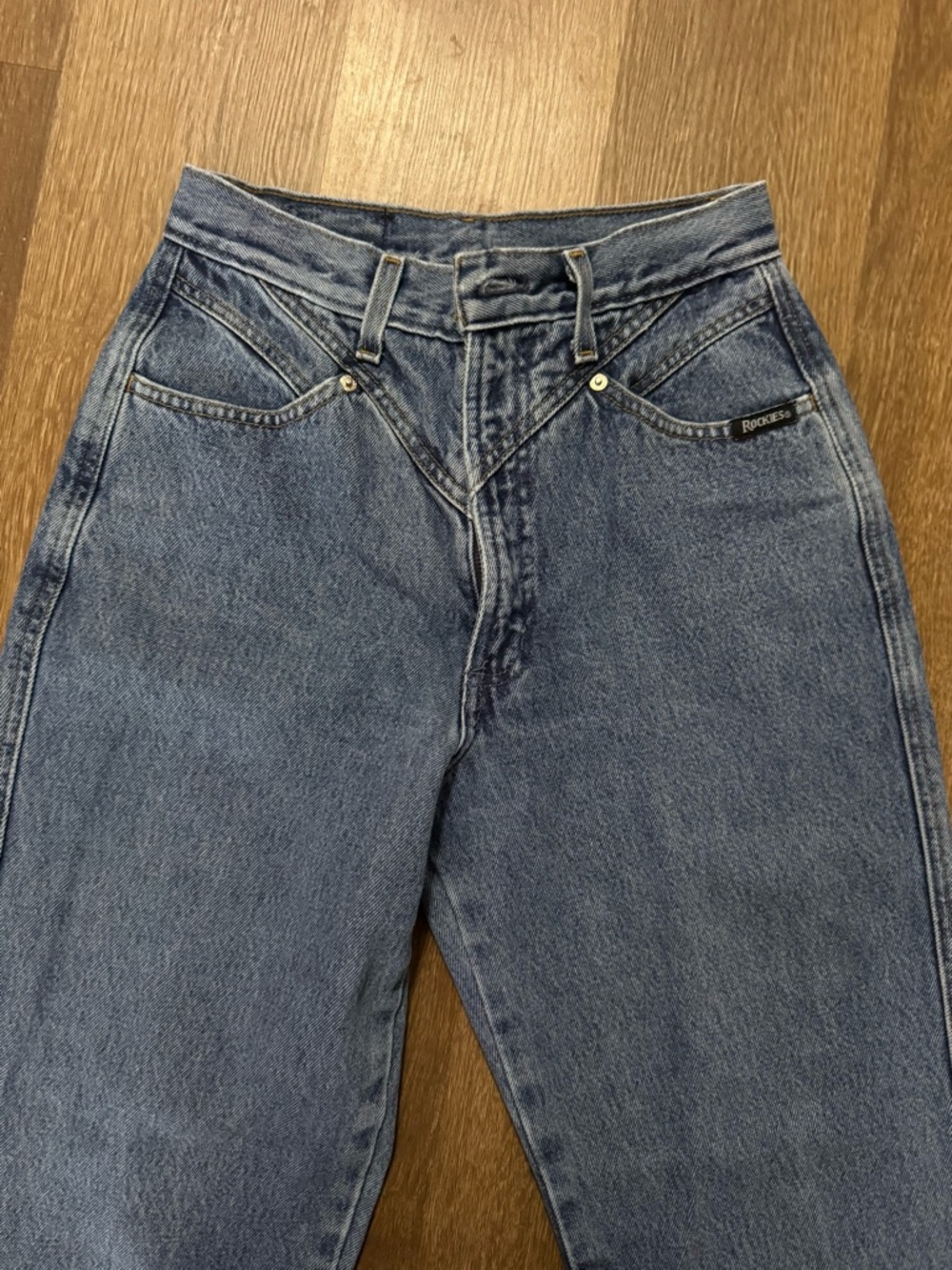 Vintage Dark Blue ROCKIES Sz: 7 (26" waist)